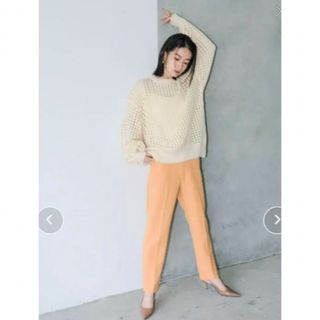 ザラ(ZARA)の新品　AIC. センタープレスカラーテーパードパンツ(カジュアルパンツ)