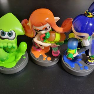 ニンテンドースイッチ(Nintendo Switch)のスプラトゥーン　amiibo　ボーイ　ガール　イカ(ゲームキャラクター)