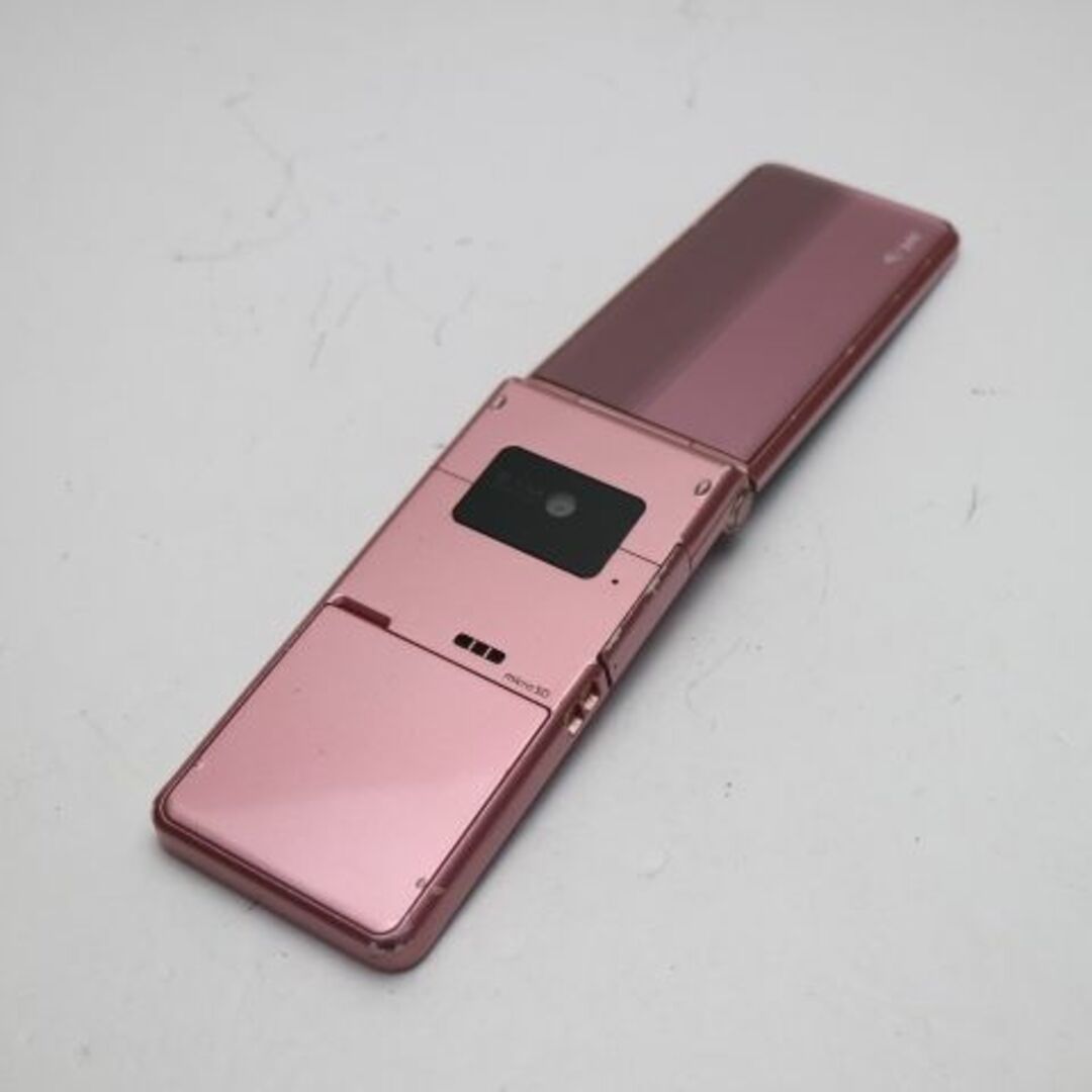 Panasonic(パナソニック)の良品中古 P-01F ピンク 白ロムM333 スマホ/家電/カメラのスマートフォン/携帯電話(携帯電話本体)の商品写真