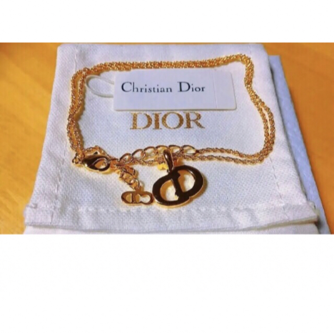 Christian Dior(クリスチャンディオール)のDior 人気 ストーン ネックレス 上品 ゴールド ロゴ CD シンプル  レディースのアクセサリー(ネックレス)の商品写真