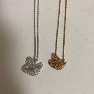 スワロフスキー(SWAROVSKI)のスワロフスキー　ネックレス　シルバー、ピンクゴールド(ネックレス)