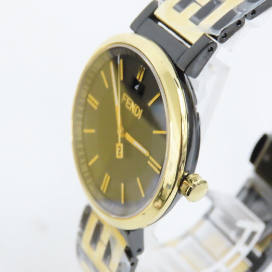 FENDI(フェンディ)のフェンディ 腕時計 SS ブラック/ゴールド色　黒文字盤 メンズ FENDI Ts513251 未使用 メンズの時計(腕時計(アナログ))の商品写真