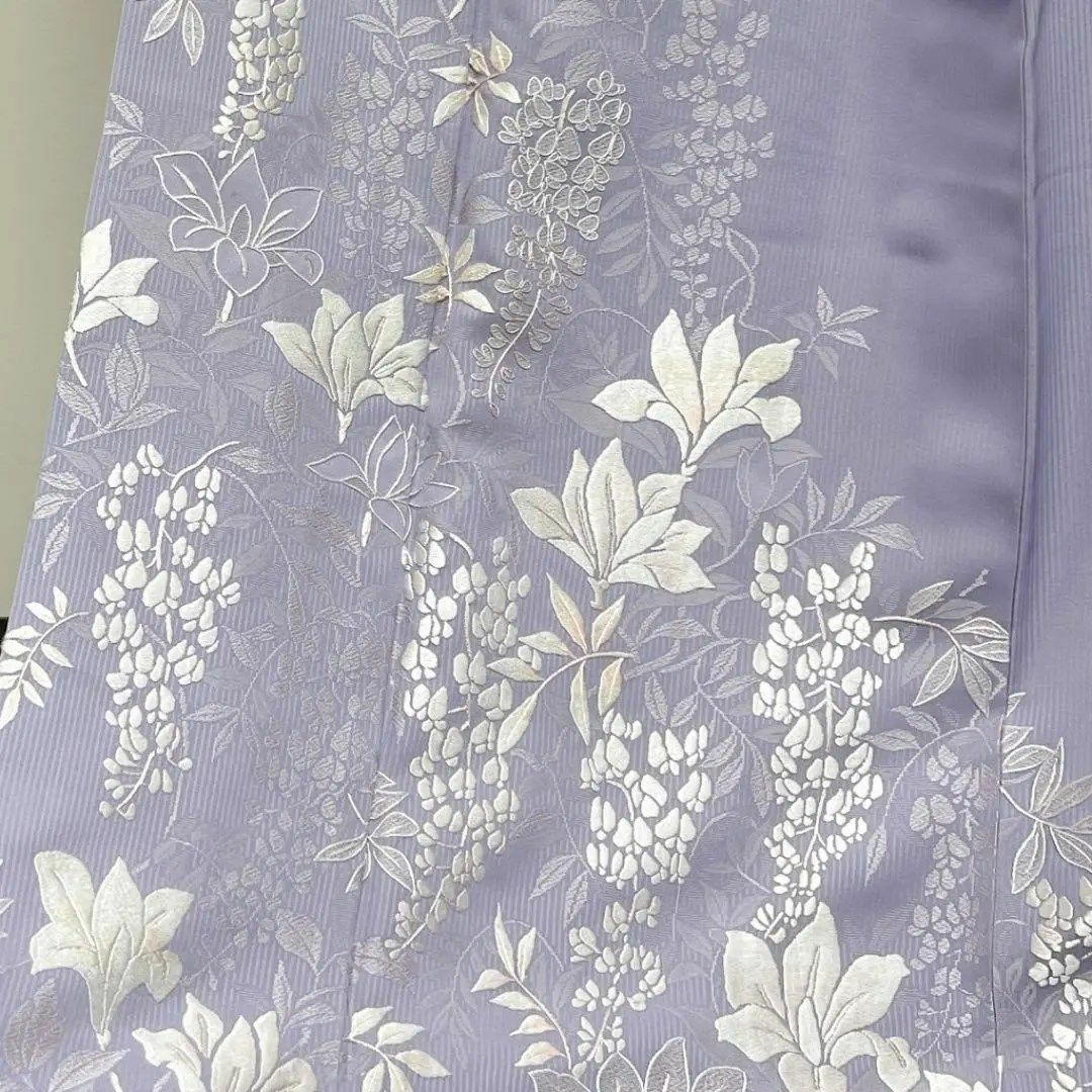 山口美術織物　薄紫地に総刺繍の付け下げ　着物　落款有り　証明書付き レディースの水着/浴衣(着物)の商品写真