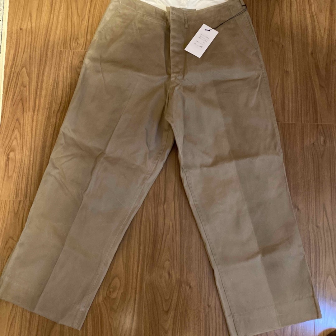COMOLI(コモリ)のa.presse Vintage US ARMY Chino Trousers3 メンズのパンツ(チノパン)の商品写真