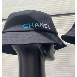 シャネル(CHANEL)の新品 CHANEL シャネル バケハ ブラック レインボー ブルー&パープル(ハット)