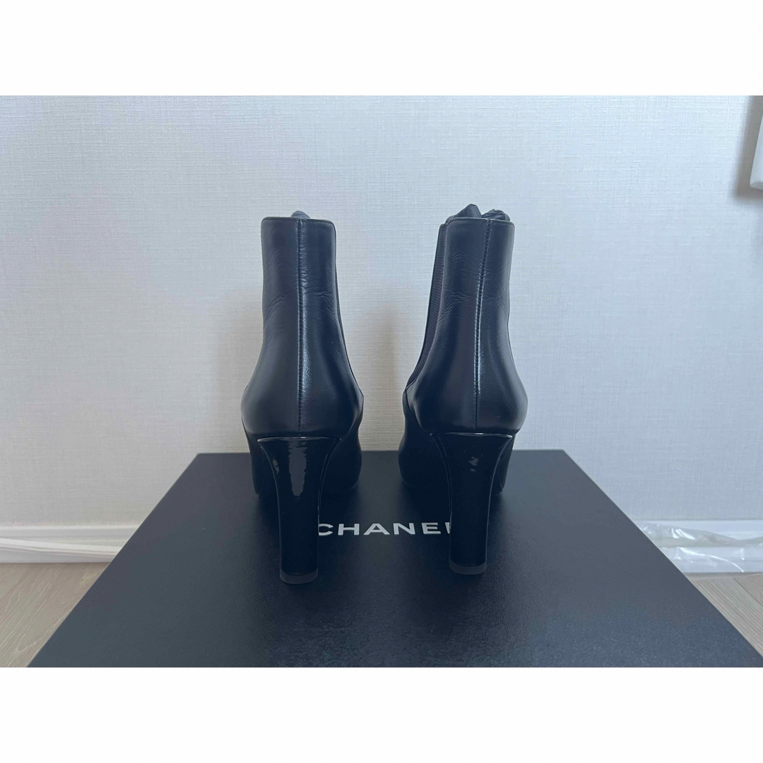 CHANEL - CHANEL シャネル ショートブーツ35.5 美品の通販 by CHANEL - CHANEL シャネル ショートブーツ35.5 美品の通販 by