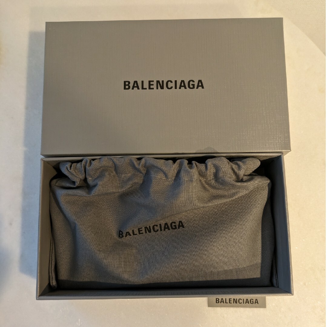 Balenciaga(バレンシアガ)のバレンシアガ　長財布 レディースのファッション小物(財布)の商品写真