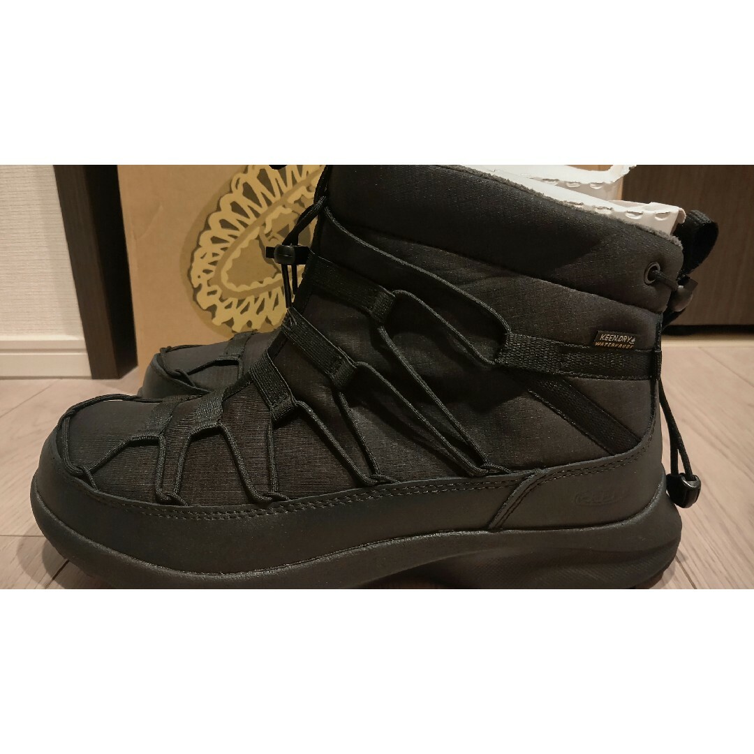 ブーツ新品未使用【28cm】KEEN スノーブーツ