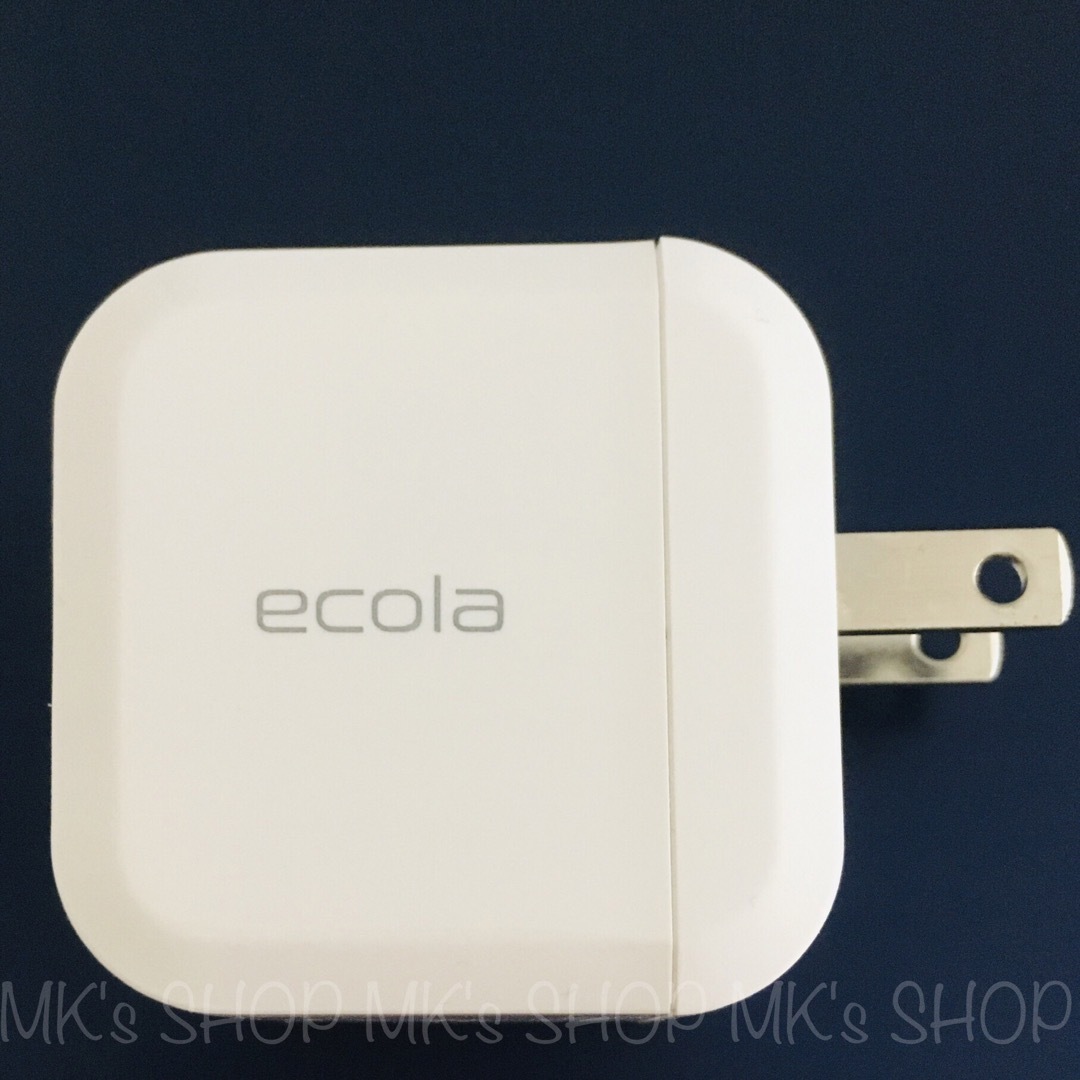 【ほぼ未使用】ecola USB充電器　2ポートType-A ACアダプター スマホ/家電/カメラのスマートフォン/携帯電話(バッテリー/充電器)の商品写真