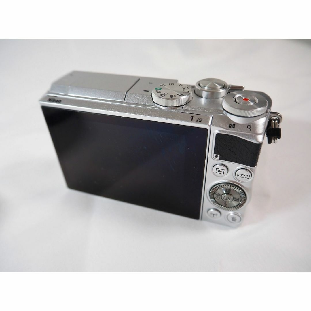 フォーマットミラーレスカメラ Nikon 1 J5 ダブルレンズキット