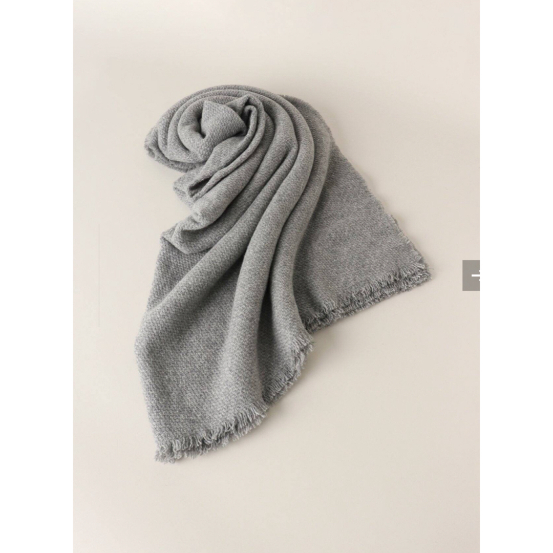 L'Appartement DEUXIEME CLASSE(アパルトモンドゥーズィエムクラス)の新品 アパルトモンALONPI CASHMERE/アロンピ カシミヤSTOLE レディースのファッション小物(ストール/パシュミナ)の商品写真