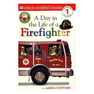 洋書　A day in the life of a firefighter(洋書)