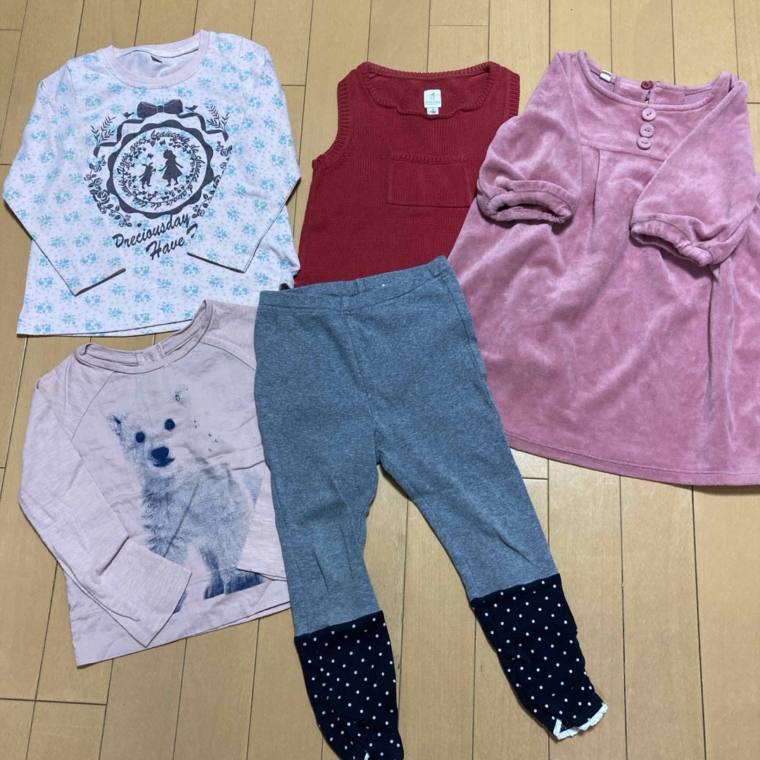 babyGAP(ベビーギャップ)の95センチ5枚セット キッズ/ベビー/マタニティのキッズ服女の子用(90cm~)(Tシャツ/カットソー)の商品写真