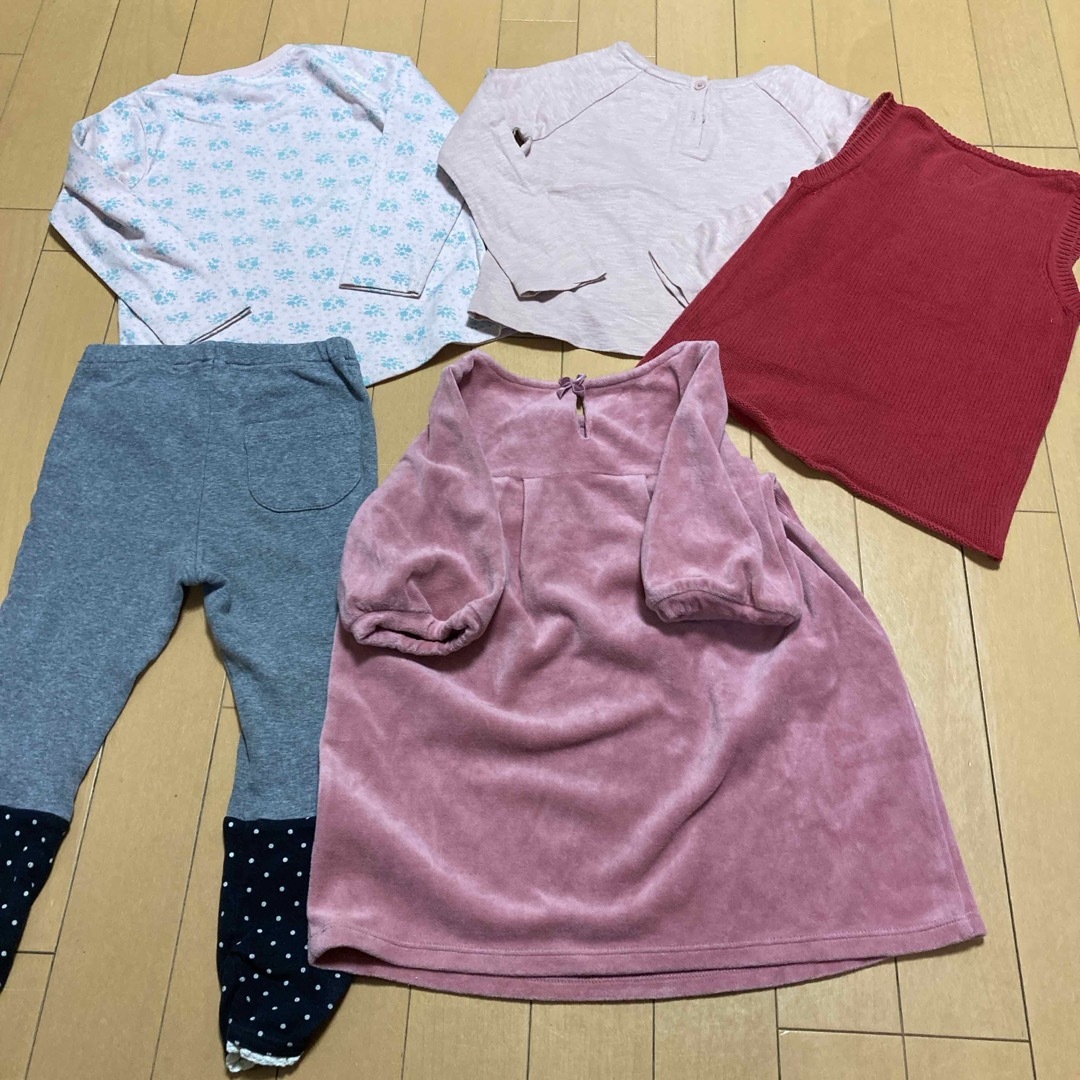 babyGAP(ベビーギャップ)の95センチ5枚セット キッズ/ベビー/マタニティのキッズ服女の子用(90cm~)(Tシャツ/カットソー)の商品写真