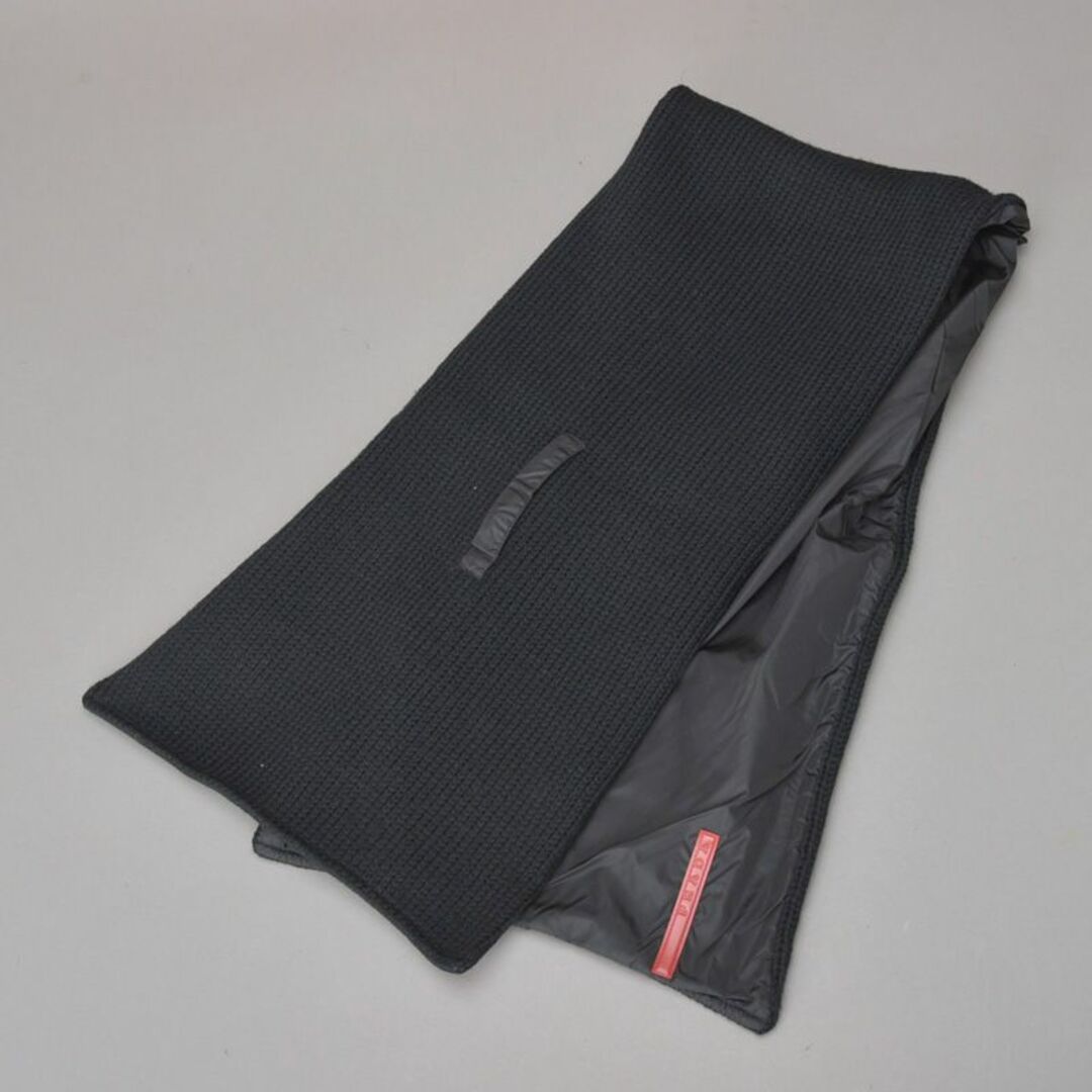 PRADA(プラダ)の綺麗♡PRADAプラダ リブ編み ウールマフラー 黒 イタリア製 ユニセックス メンズのファッション小物(マフラー)の商品写真