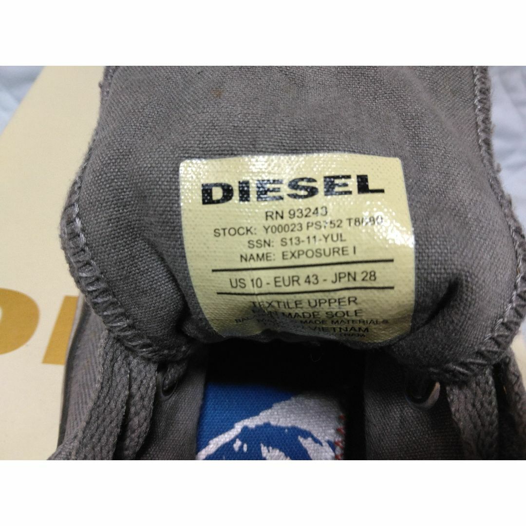 DIESEL(ディーゼル)のディーゼル　シューズ メンズの靴/シューズ(スニーカー)の商品写真