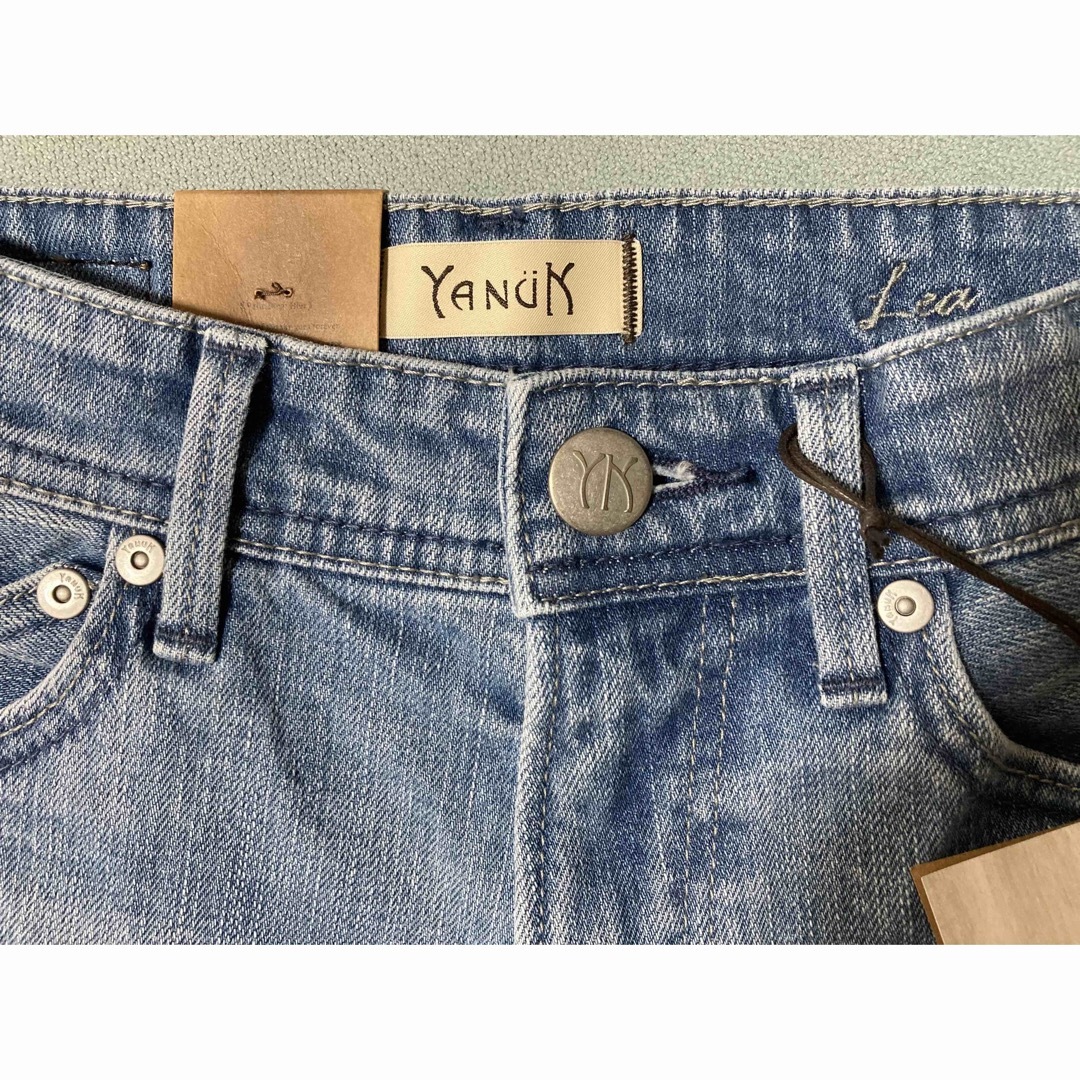 YANUK - 限定品【新品タグ付】ヤヌーク レア YANUK LEA 23の通販 YANUK - 限定品【新品タグ付】ヤヌーク レア YANUK LEA 23の通販