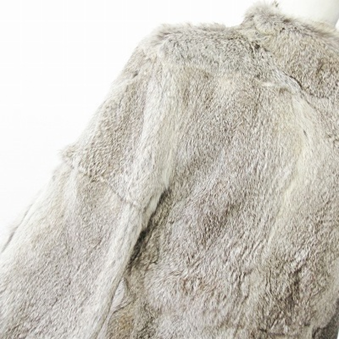 ROPE’(ロペ)のロペ 美品 ラビットファー コート ジャケット 毛皮 ショート グレー 2 レディースのジャケット/アウター(毛皮/ファーコート)の商品写真