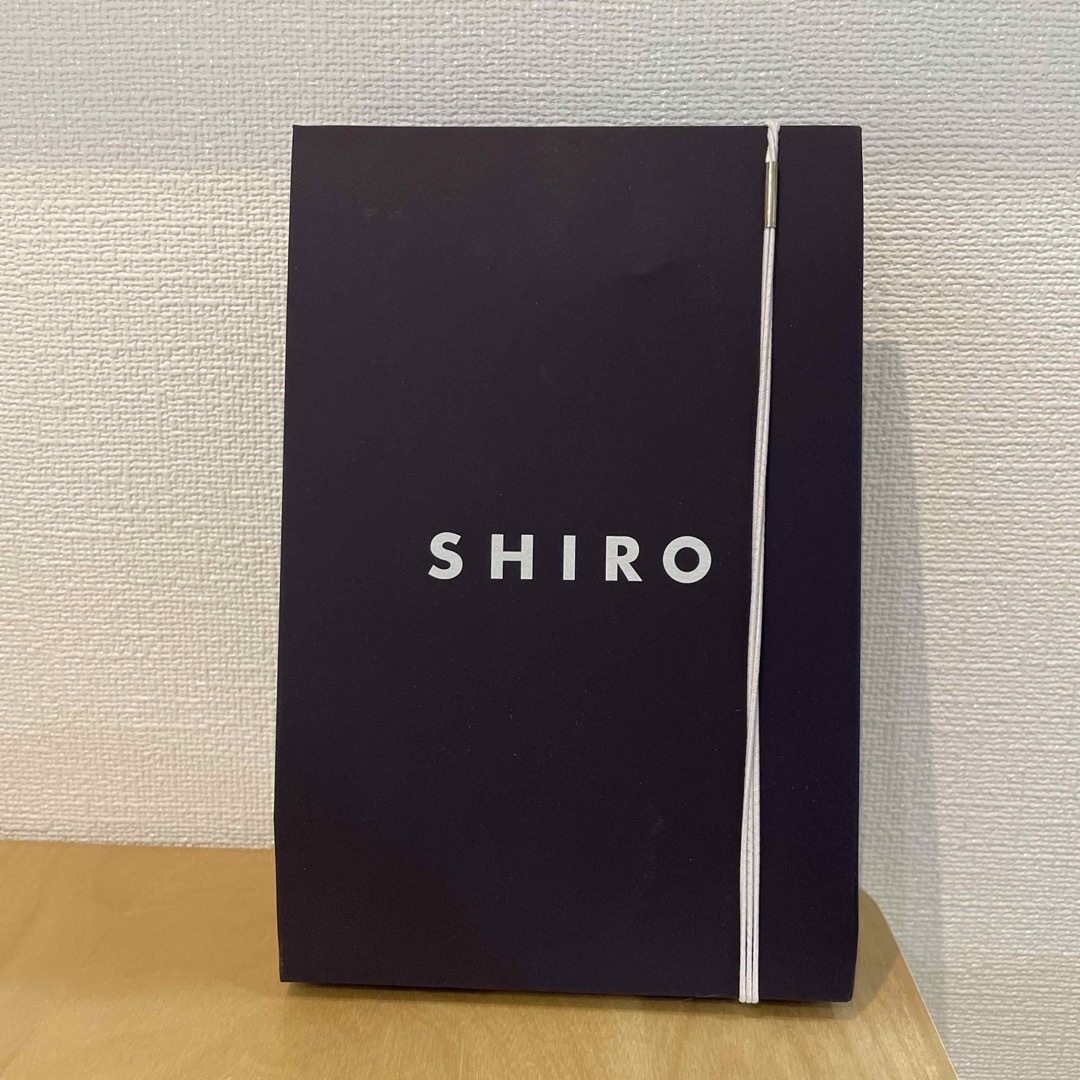 shiro(シロ)のSHIRO ホワイトリリー ボディコロン 100mL 12721 コスメ/美容の香水(その他)の商品写真