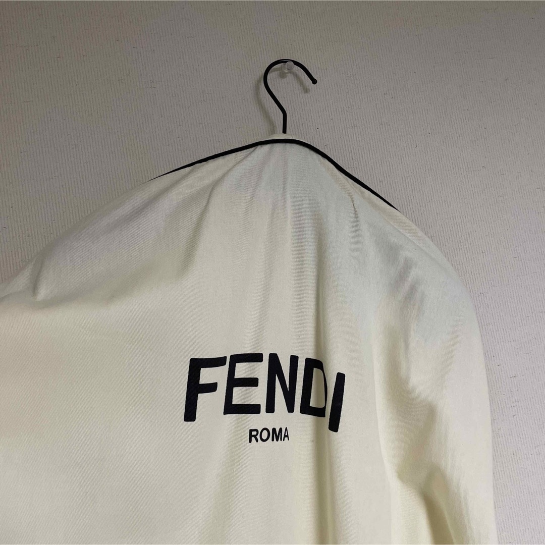 FENDI(フェンディ)の最終お値下げ♡フェンディ  コート レディースのジャケット/アウター(ロングコート)の商品写真