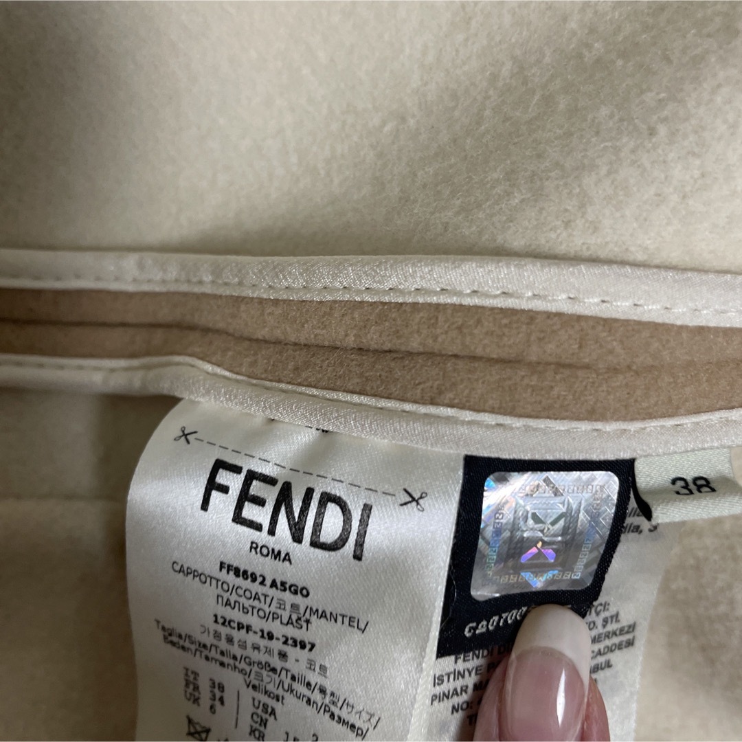 FENDI(フェンディ)の最終お値下げ♡フェンディ  コート レディースのジャケット/アウター(ロングコート)の商品写真