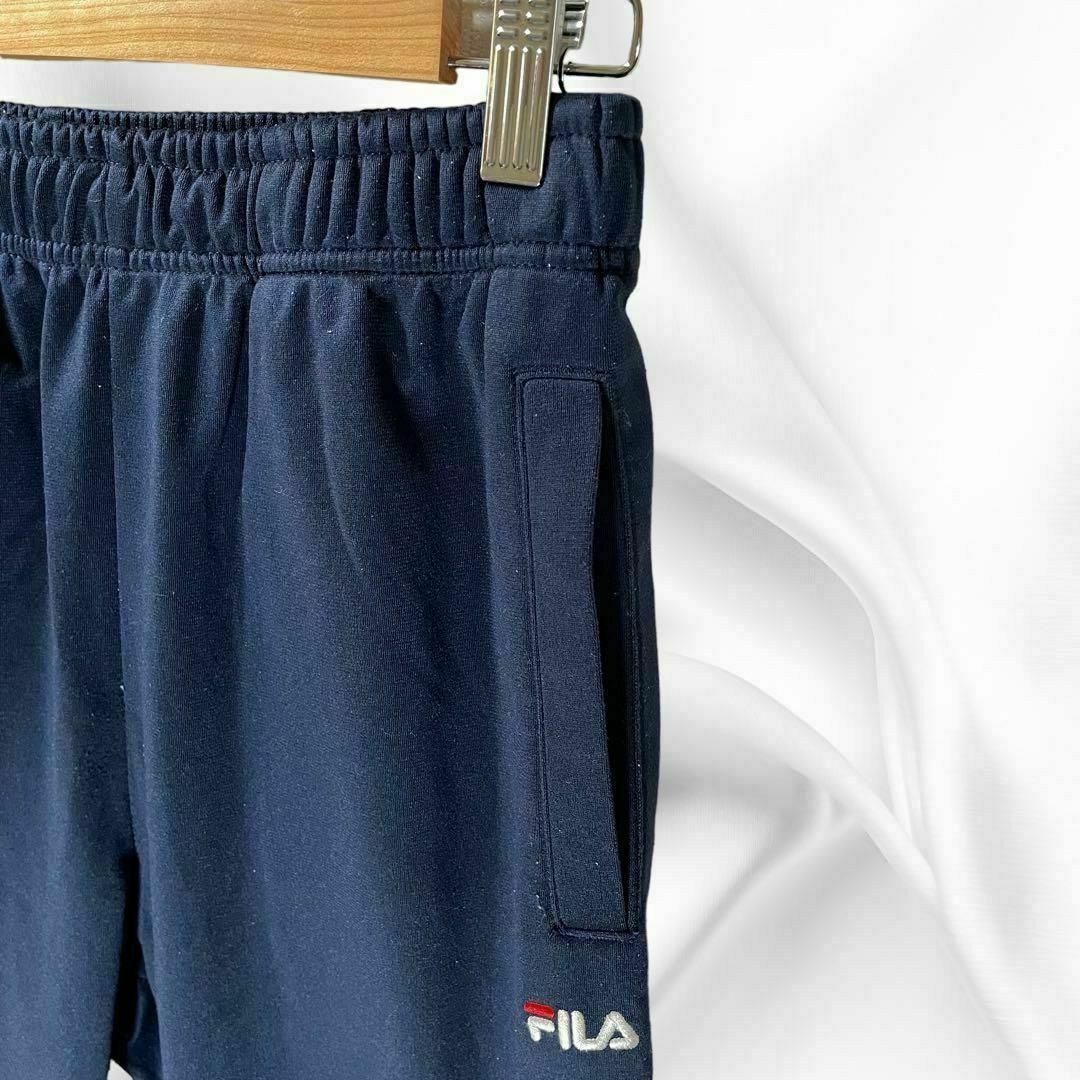 FILA(フィラ)のメンズ『FILA』ジャージ (M) ウエストゴム 紐付き　ロゴ刺繍 スポーツ/アウトドアのトレーニング/エクササイズ(その他)の商品写真