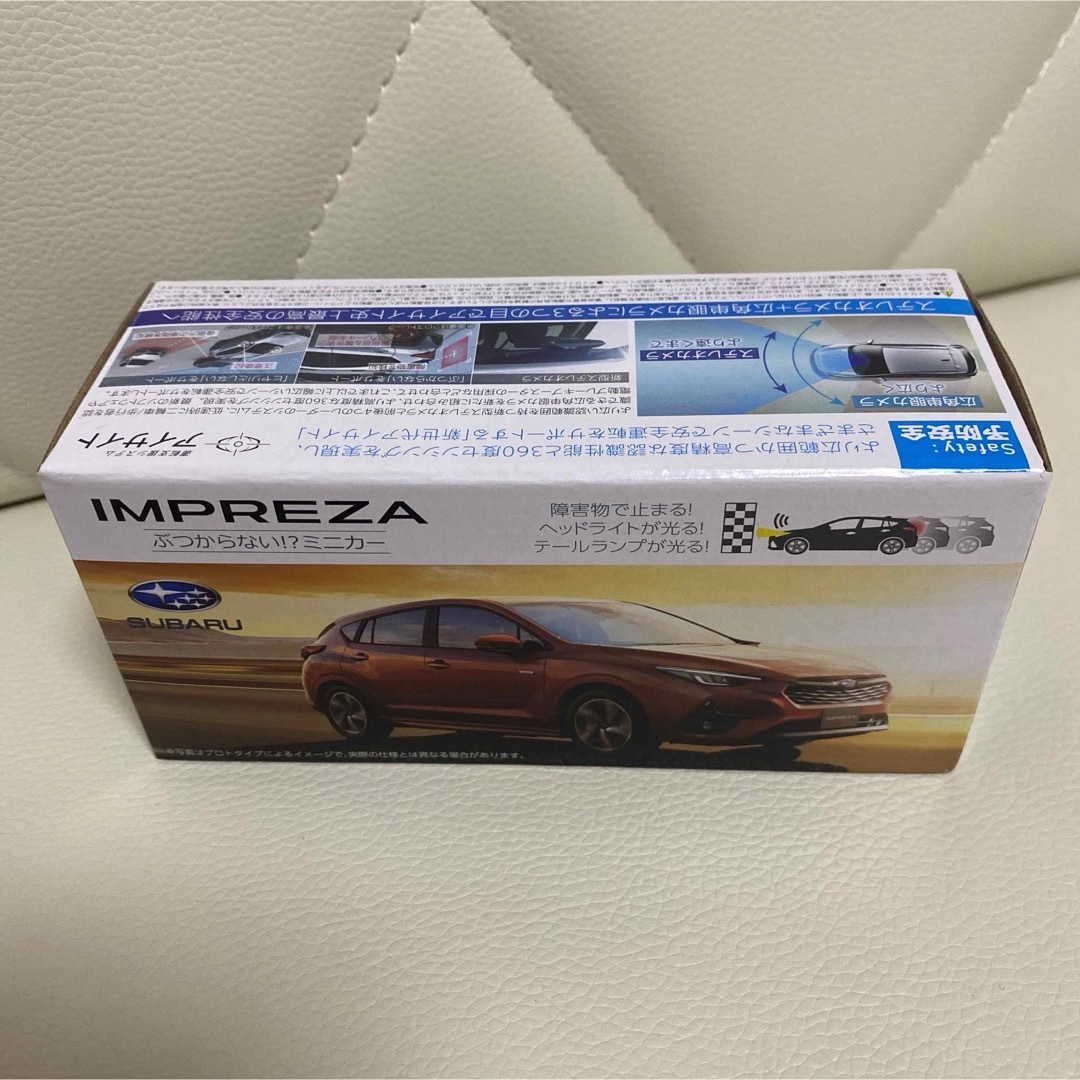 スバル(スバル)のスバル　SUBARU ぶつからない？！ミニカー　IMPREZA エンタメ/ホビーのおもちゃ/ぬいぐるみ(ミニカー)の商品写真