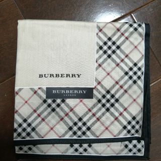 バーバリー(BURBERRY)のバーバリー新品未使用ハンカチ(ハンカチ)