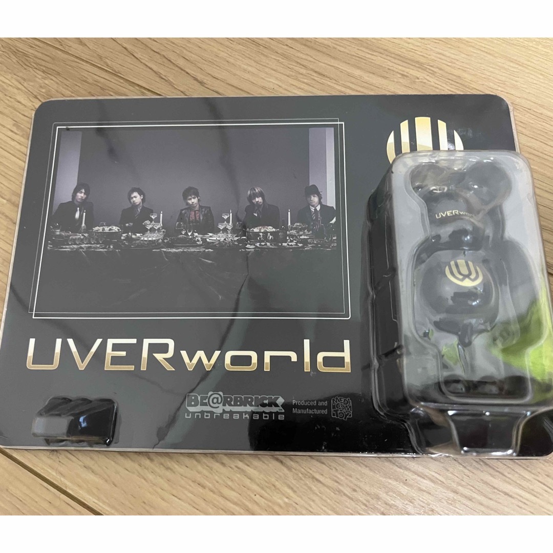 BE@RBRICK(ベアブリック)の【未開封品】uverworld  ベアブリック2つセット エンタメ/ホビーのタレントグッズ(ミュージシャン)の商品写真