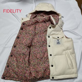 FIDELITY - FIDELITY　ダウンベスト　リバーシブル　外せるフード付き　ダウン　花柄