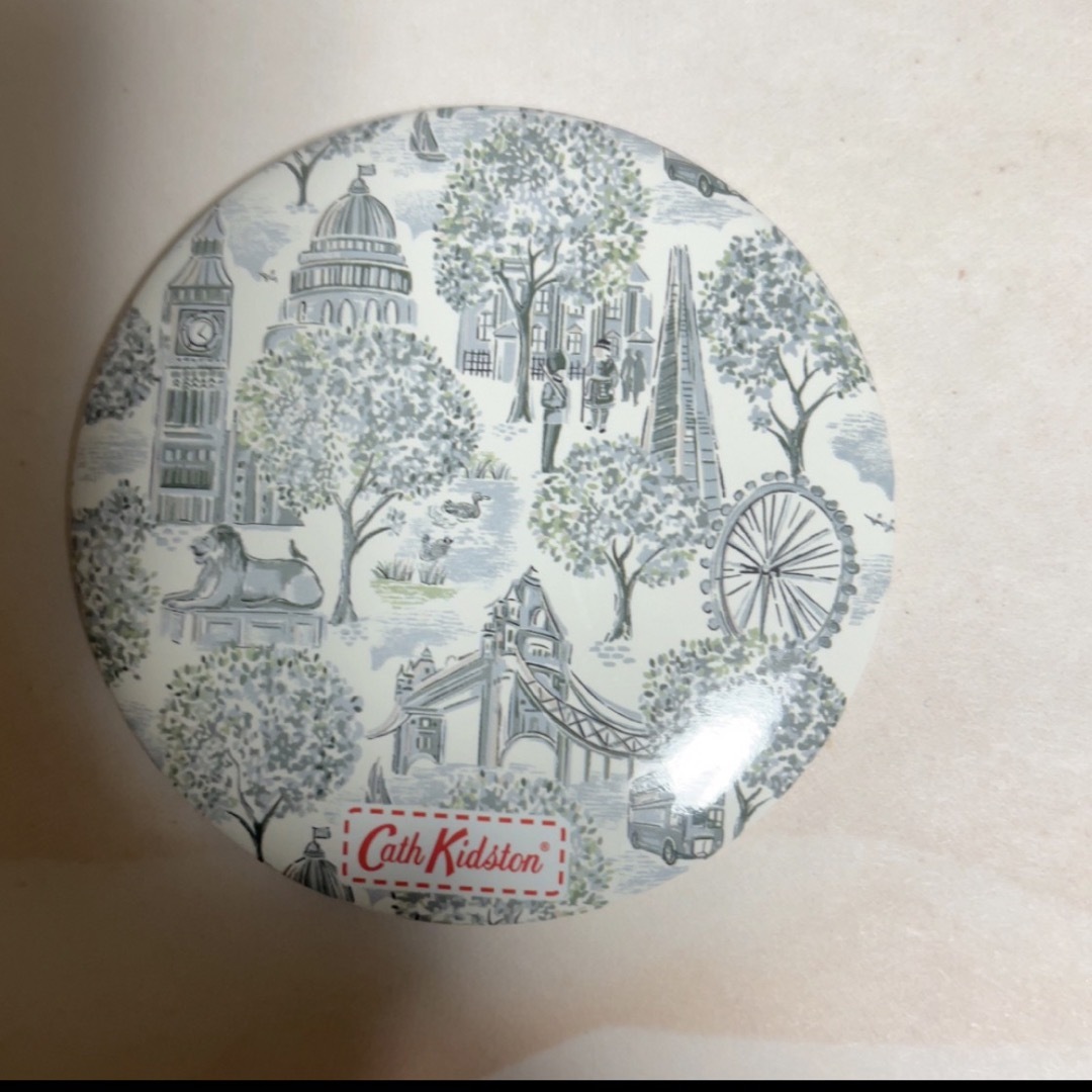 Cath Kidston(キャスキッドソン)のキャスキッドソンミラー コスメ/美容のメイク道具/ケアグッズ(その他)の商品写真