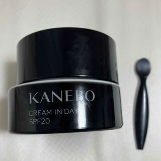 カネボウ(Kanebo)のカネボウ　クリーム　イン　デイ　40g SPF20 PA+++(フェイスクリーム)