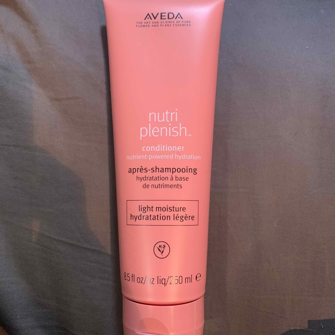 AVEDA(アヴェダ)のアヴェダ ニュートリプレニッシュ コンディショナー コスメ/美容のヘアケア/スタイリング(トリートメント)の商品写真