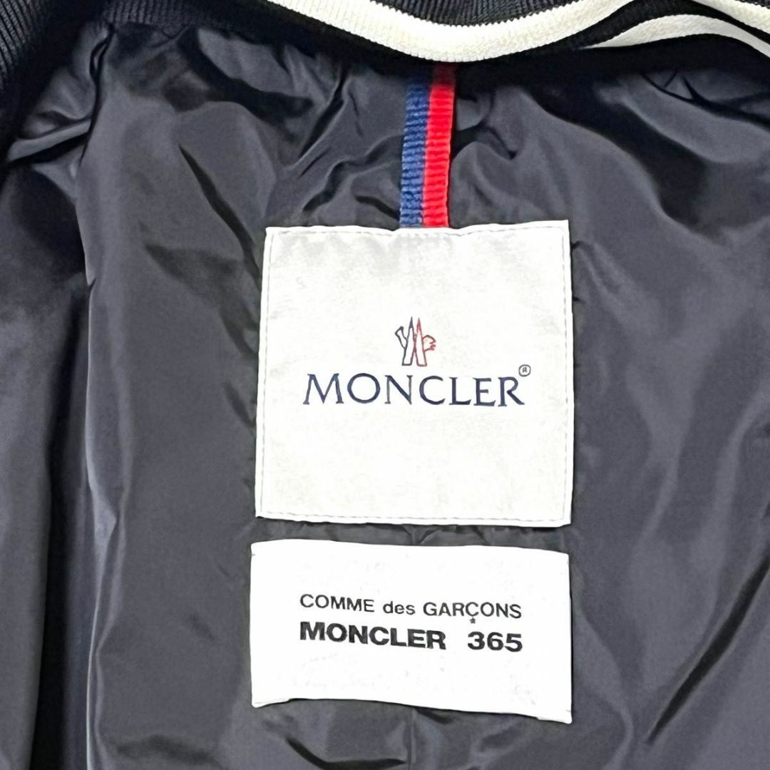 MONCLER(モンクレール)の【入手困難】モンクレール コムデギャルソン コラボ　ダブルボタン　ピーコート　S メンズのジャケット/アウター(トレンチコート)の商品写真