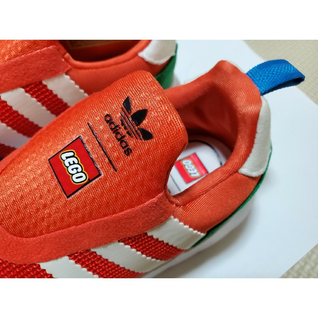 adidas(アディダス)のmm様　アディダス　レゴ　14cm キッズ/ベビー/マタニティのベビー靴/シューズ(~14cm)(スニーカー)の商品写真