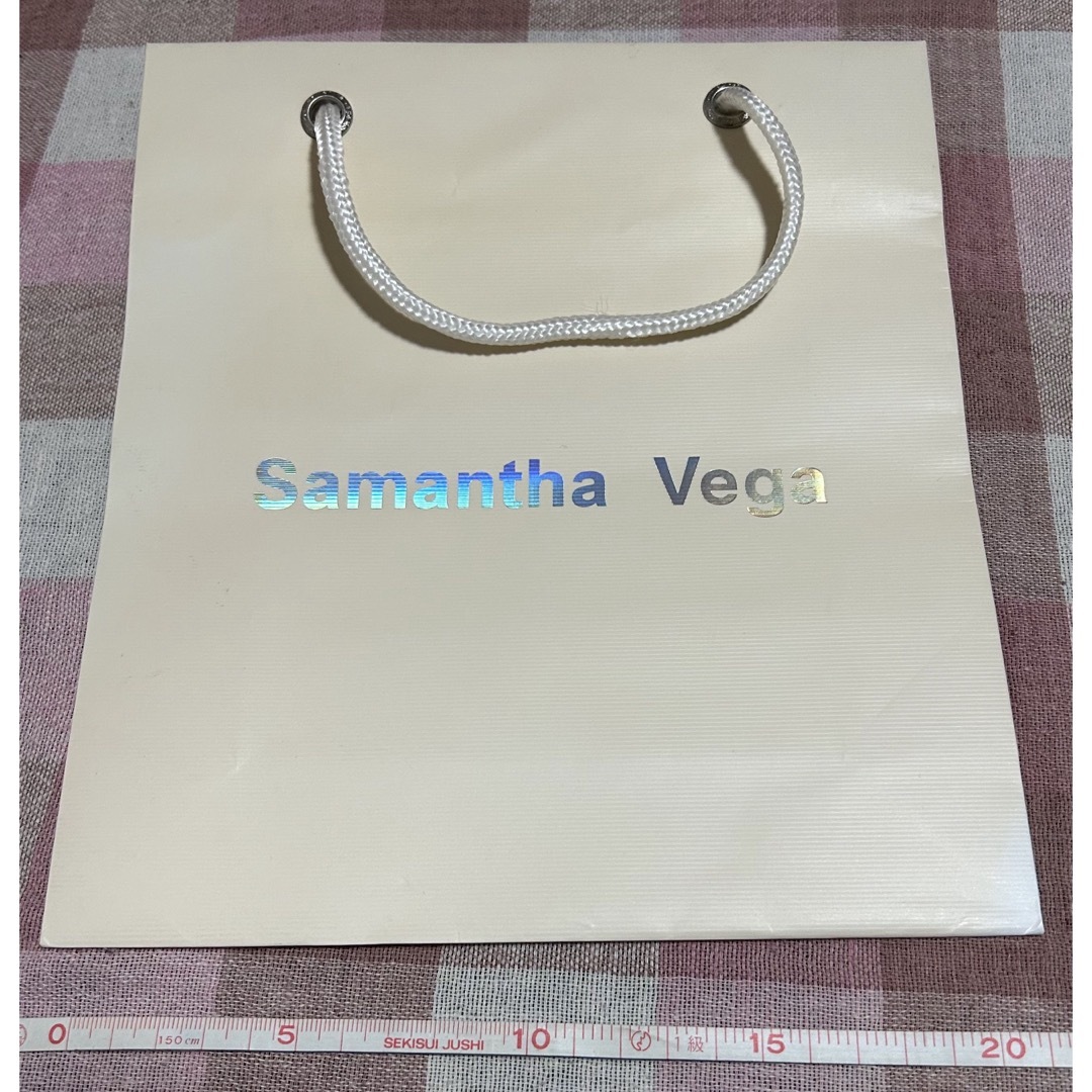 Samantha Thavasa(サマンサタバサ)のsamantha thavasa/vega/tiara/紙袋 レディースのバッグ(ショップ袋)の商品写真