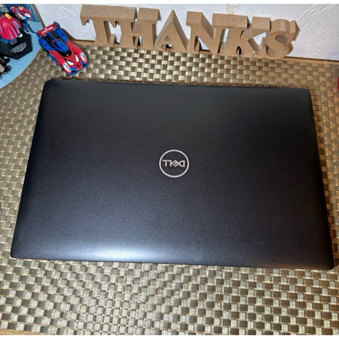 DELL(デル)の小型&軽量Win11高年式8世代Corei3＆超高速SSD/メ4G/無線 スマホ/家電/カメラのPC/タブレット(ノートPC)の商品写真