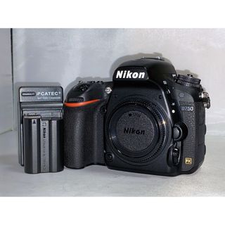 ニコン(Nikon)のNikon D750 ボディ 本体(デジタル一眼)