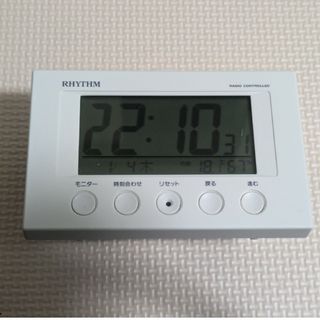 デジタル電子音目覚まし時計（電波時計）(置時計)