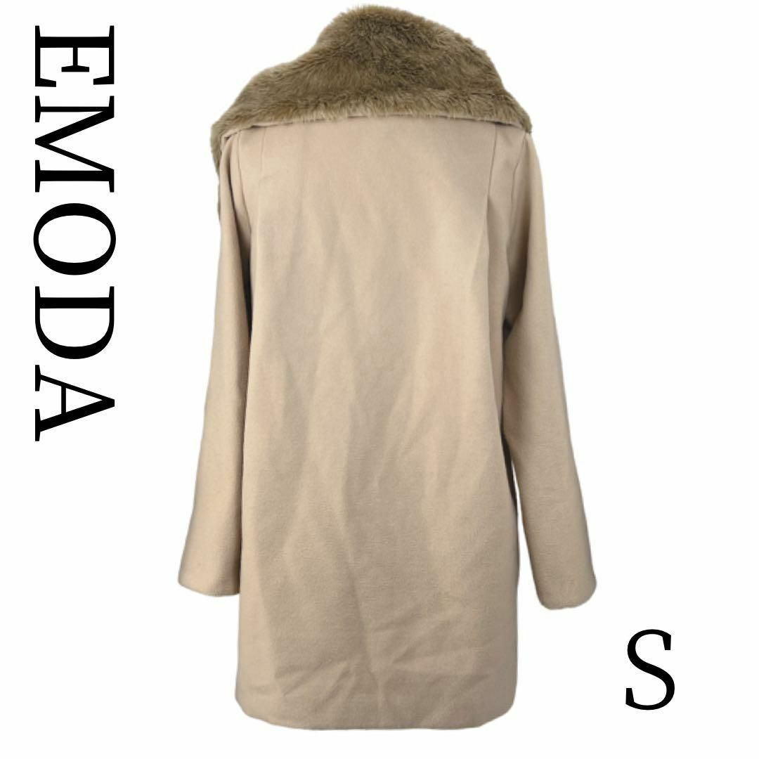 EMODA(エモダ)のエモダ　ビックカラー　ファー　コート　Sサイズ レディースのジャケット/アウター(ロングコート)の商品写真
