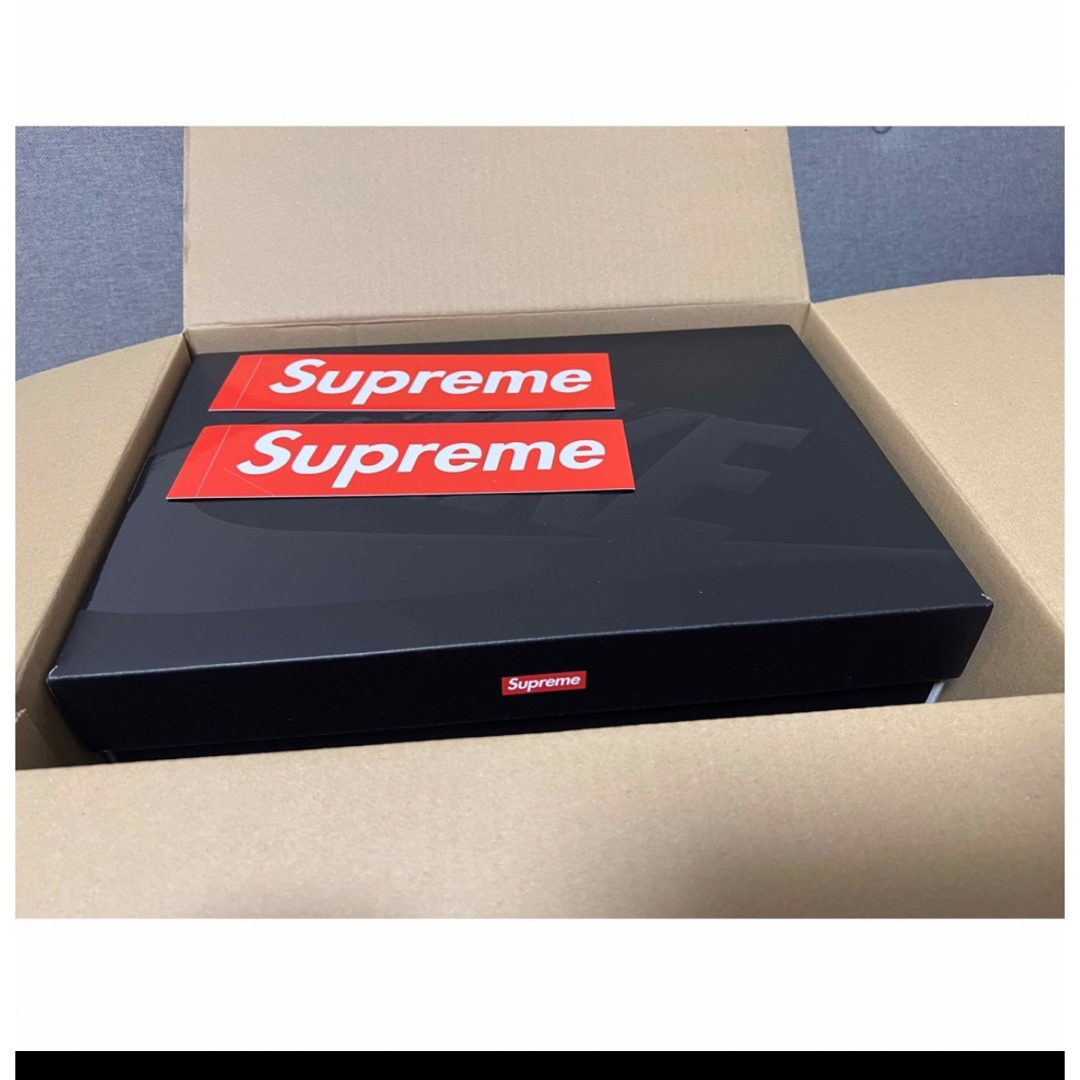 Supreme(シュプリーム)のシュプリーム × ナイキ エアフォース1 新品 メンズの靴/シューズ(スニーカー)の商品写真