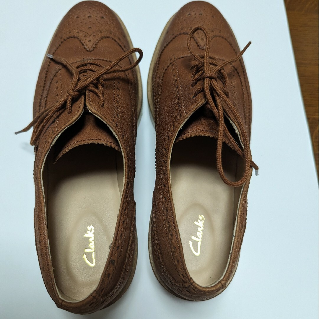 Clarks(クラークス)のBaille Brogue / バリーブローグ（タンレザー） レディースの靴/シューズ(ローファー/革靴)の商品写真