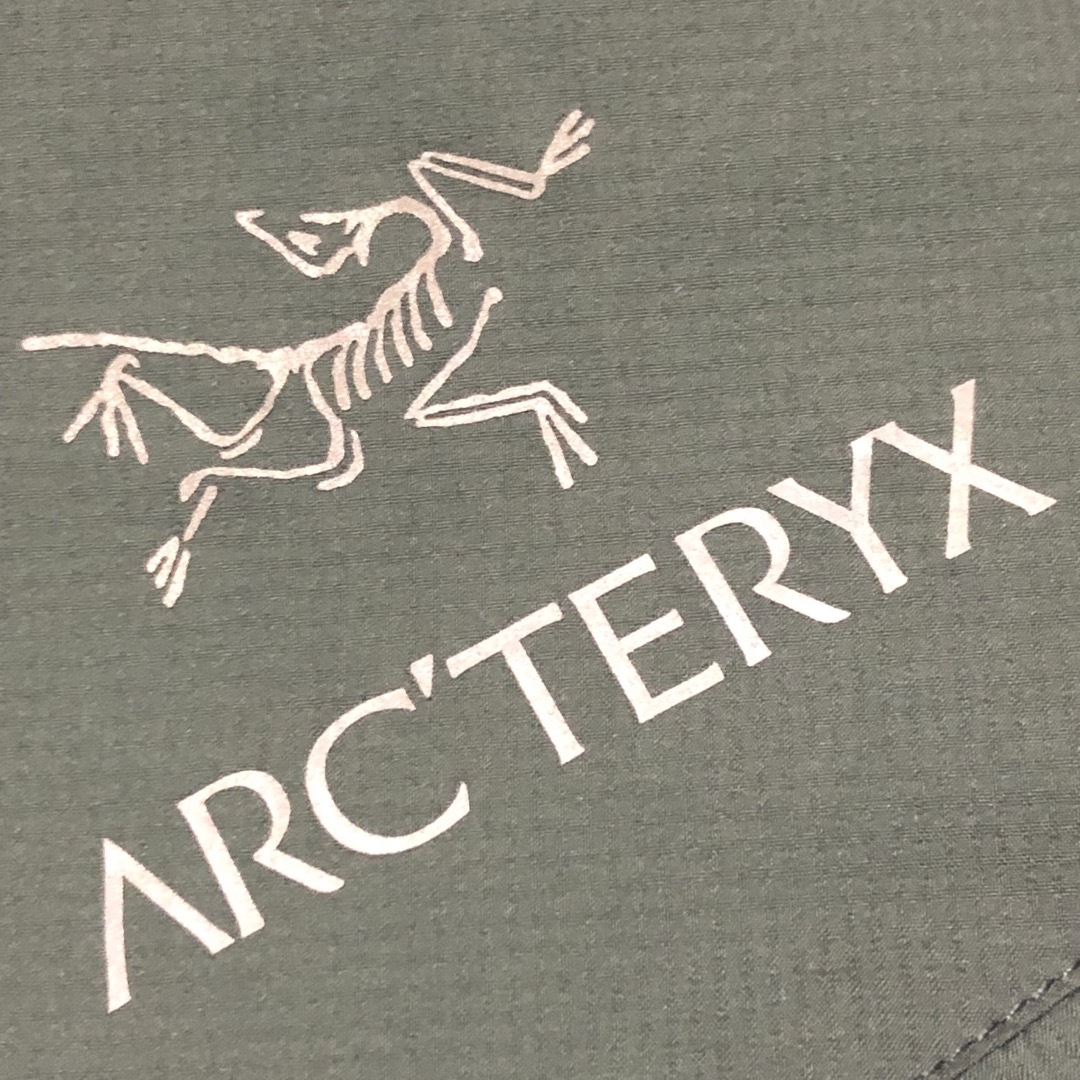 ARC'TERYX - アークテリクス アトム LT ダウンジャケット 軽量 ARC'TERYX - アークテリクス アトム LT ダウンジャケット 軽量