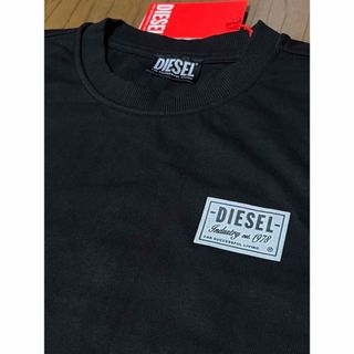 ディーゼル(DIESEL)のDIESEL  新品未使用　Mサイズ　スウェット　トレーナー　黒　ディーゼル(スウェット)