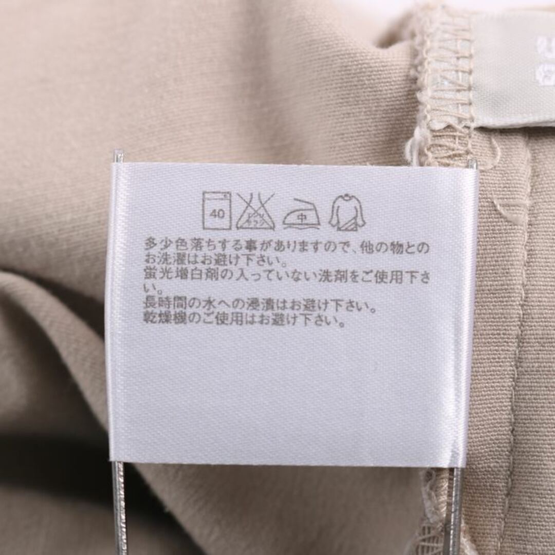 UNIQLO(ユニクロ)のユニクロ クロップドパンツ ストレッチ レディース ｳｴｽﾄ67cmサイズ ベージュ UNIQLO レディースのパンツ(クロップドパンツ)の商品写真