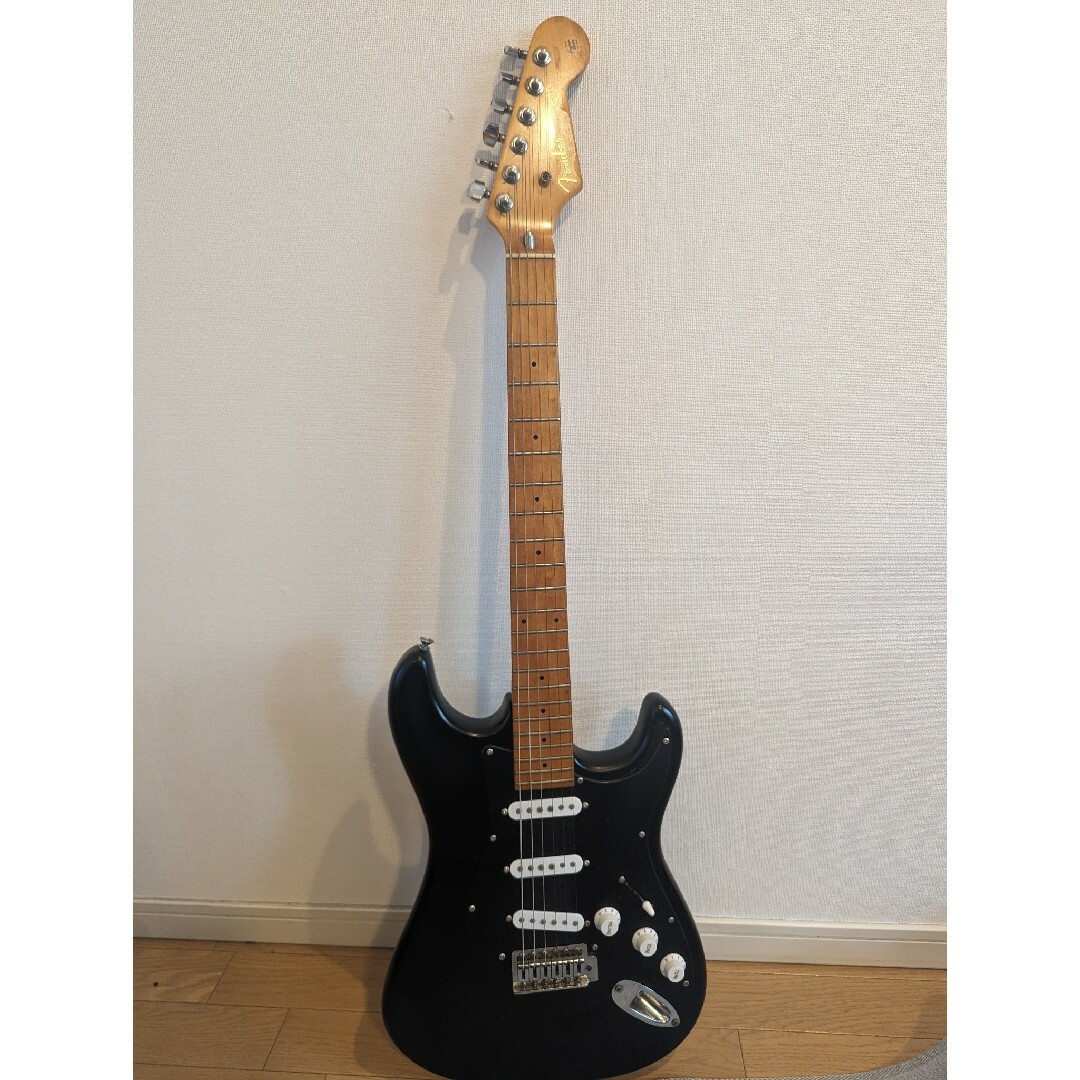 Fender(フェンダー)の値下げ　ギター　ストラトタイプ 楽器のギター(エレキギター)の商品写真