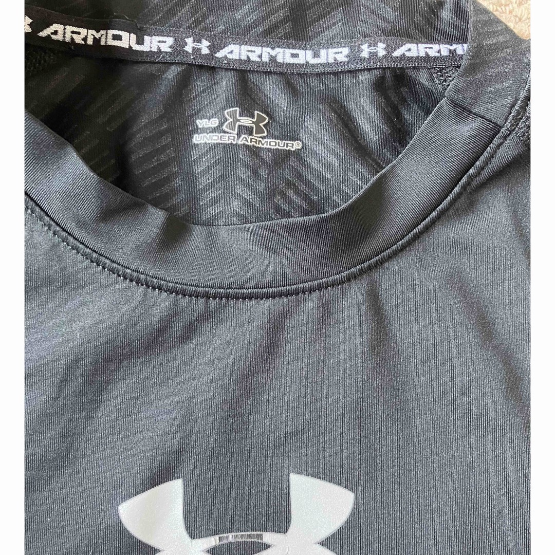 UNDER ARMOUR(アンダーアーマー)のｊｒ.アンダーアーマー(Y L G）黒 スポーツ/アウトドアの野球(ウェア)の商品写真