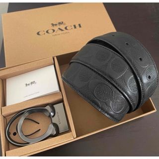 コーチ(COACH)の限定価格 新品正規品coachコーチスカルプテッドシグネチャーフリーサイズベルト(ベルト)