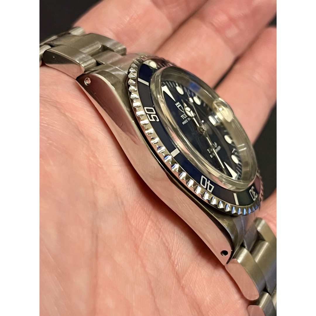 Tudor(チュードル)の美品　TUDOR 79090 ブルーサブマリーナ　青サブ　付属品完備 メンズの時計(腕時計(アナログ))の商品写真