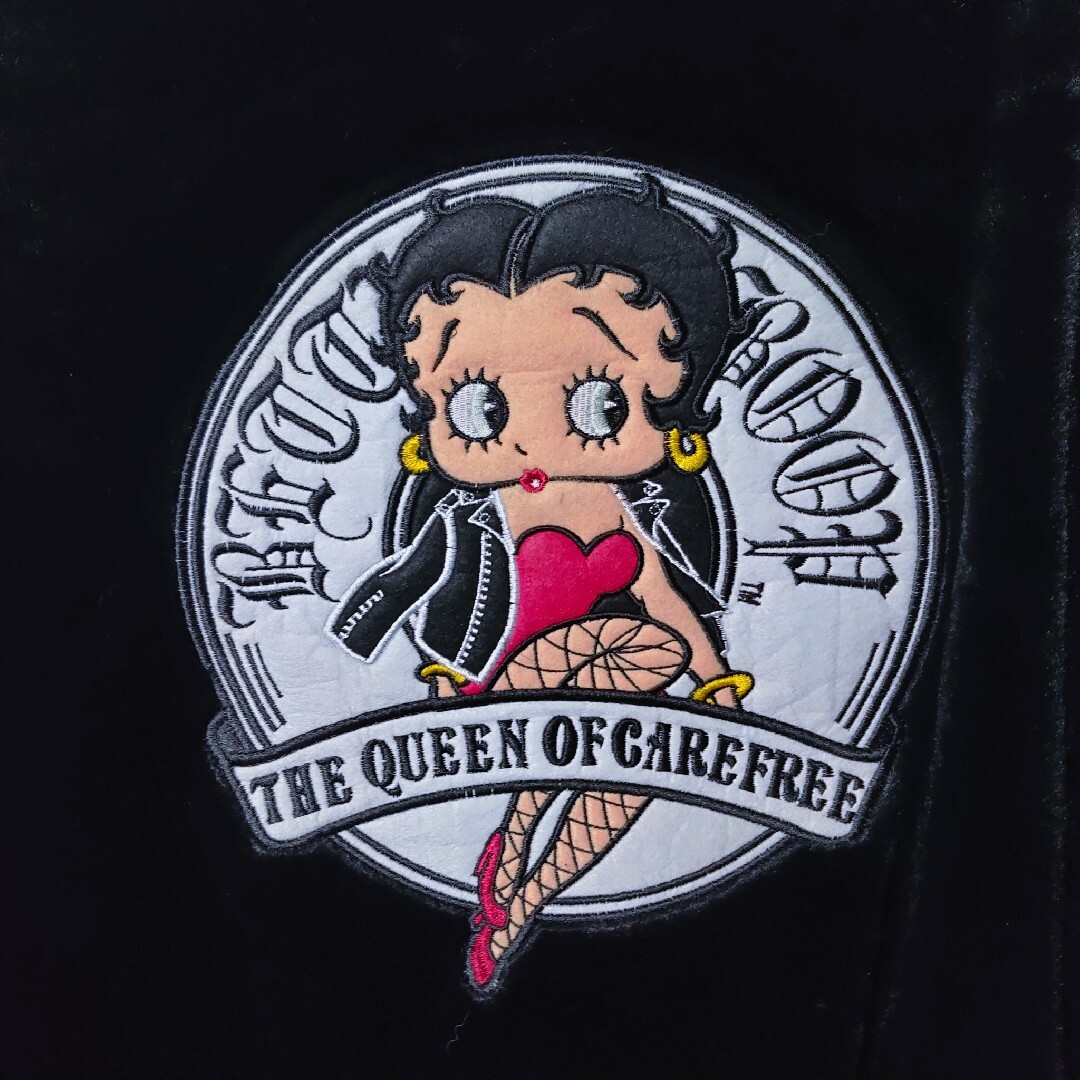 Betty Boop(ベティブープ)の新品 MA1 XL ベティブープ 花文字 ファー 刺繍 フライトジャンケット メンズのジャケット/アウター(フライトジャケット)の商品写真